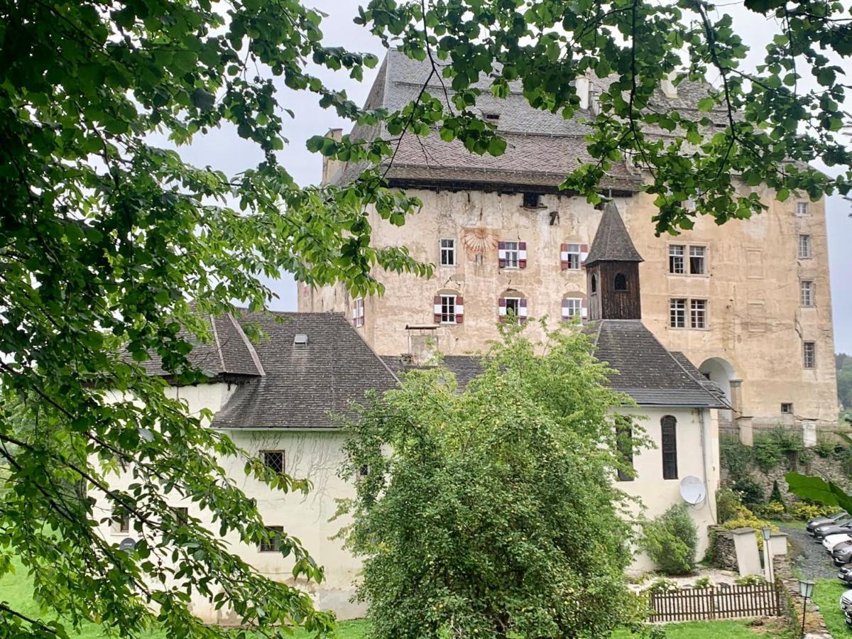 Schloss Moosburg Gaestehaus Exteriör bild