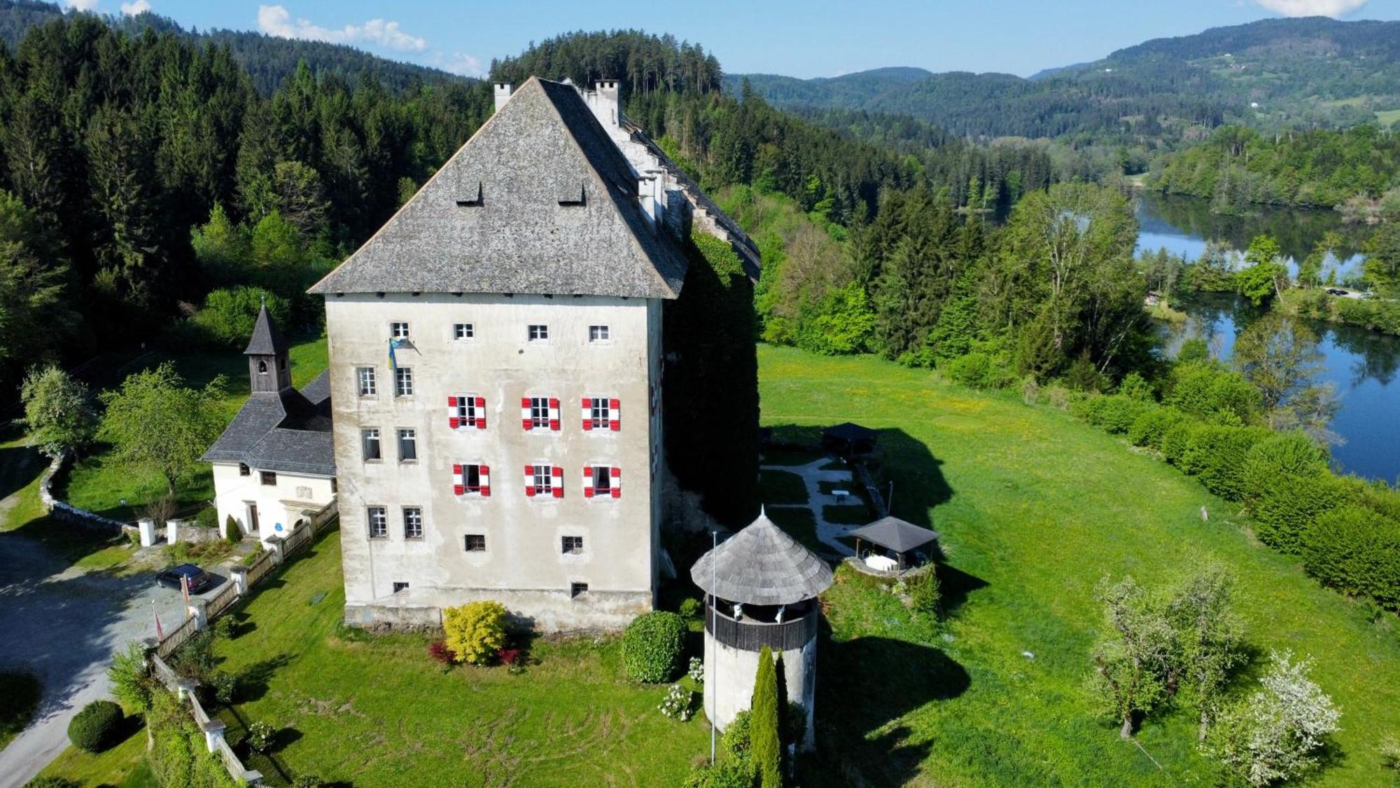 Schloss Moosburg Gaestehaus Exteriör bild